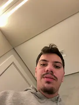 Deliciinha2 online show from June 2026 05:12:02 PM