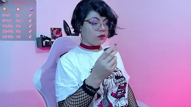 Snapshot of Meow_cat4 chatting on June 2026 11:47:02 AM Meow cat4 online show from June 2026 11:47:02 AM