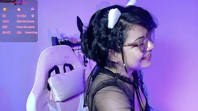 Snapshot of Meow_cat4 chatting on June 2026 04:55:01 PM Meow cat4 online show from June 2026 04:55:01 PM