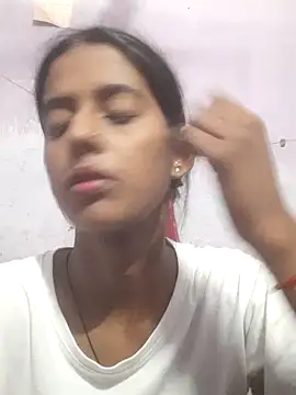 Saloni-Tyagi online show from June 2026 01:43:01 AM