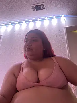 yurfavbaddie online show from June 2026 01:01:01 AM