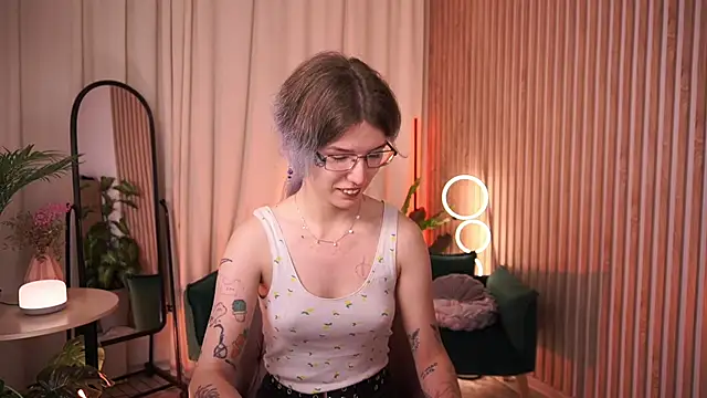 Lain Root online show from July 2026 05:43:01 AM