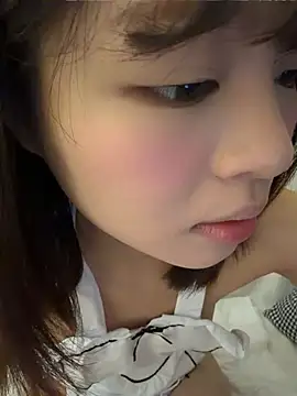 HappySadGirl online show from July 2026 03:03:02 PM