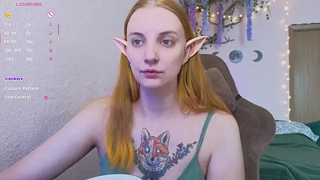 Snapshot of Elfie_Agatha chatting on July 2026 10:22:01 AM Elfie Agatha online show from July 2026 10:22:01 AM