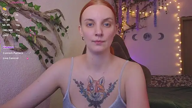 Snapshot of Elfie_Agatha chatting on July 2026 09:29:01 AM Elfie Agatha online show from July 2026 09:29:01 AM