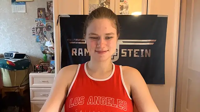 Codi Rostersy online show from July 2026 03:15:01 PM