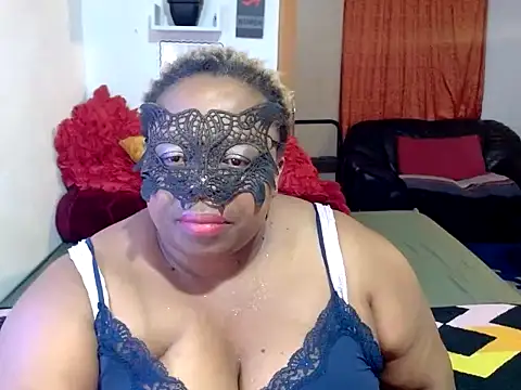 ROSESNICKER00 online show from July 2026 08:13:01 PM