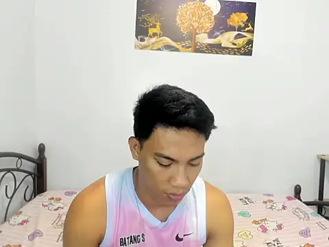 urfucker vinz online show from June 2026 01:03:01 PM