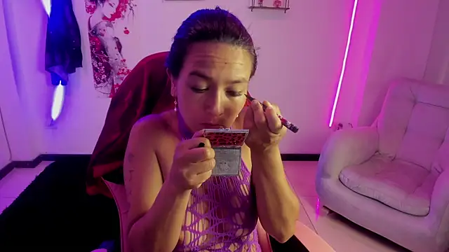 Alice Roosee online show from June 2026 12:49:01 PM