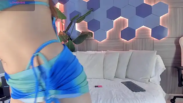 isabellestorm online show from July 2026 03:31:02 AM