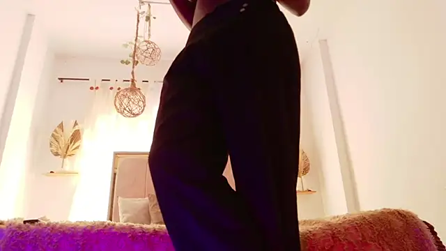 xavier cole online show from June 2026 07:33:01 PM