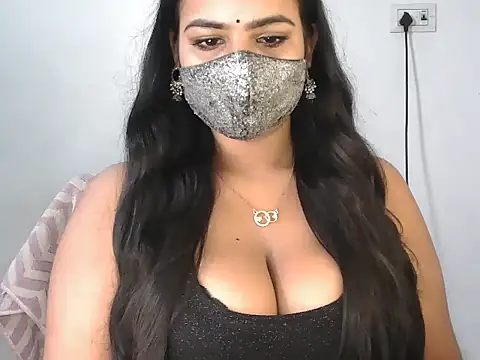 Curvy Deepa online show from July 2026 01:58:33 AM