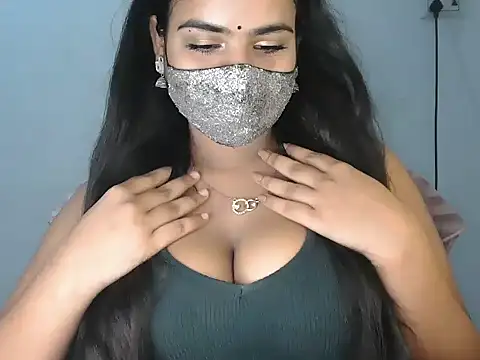 Curvy Deepa online show from July 2026 02:24:01 PM