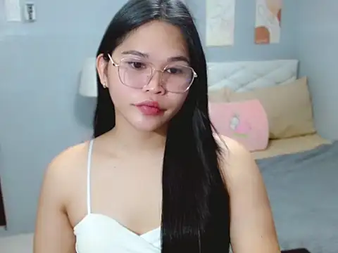 AlianaFord online show from July 2026 02:18:01 AM