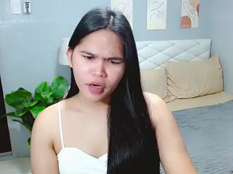 AlianaFord online show from July 2026 10:46:01 PM