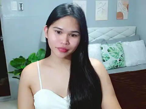 AlianaFord online show from July 2026 09:11:01 PM