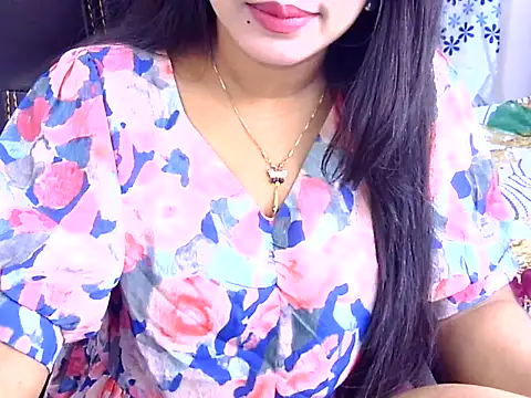 Noor Zarin27 online show from July 2026 09:40:02 PM