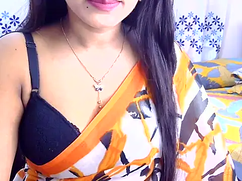 Noor Zarin27 online show from July 2026 11:46:01 AM