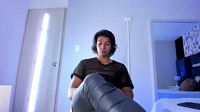 LycanMushu online show from July 2026 02:58:02 AM