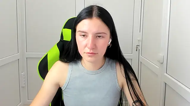 PatteMeoww online show from July 2026 12:12:01 PM
