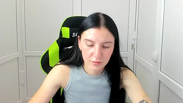 PatteMeoww online show from July 2026 02:13:01 PM