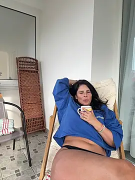 JadeLucy online show from July 2026 05:37:02 AM