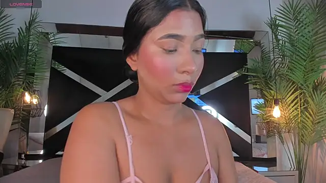 Little-Cherry- online show from July 2026 06:32:01 PM