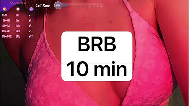 Karolinacreamm online show from June 2026 12:22:01 PM