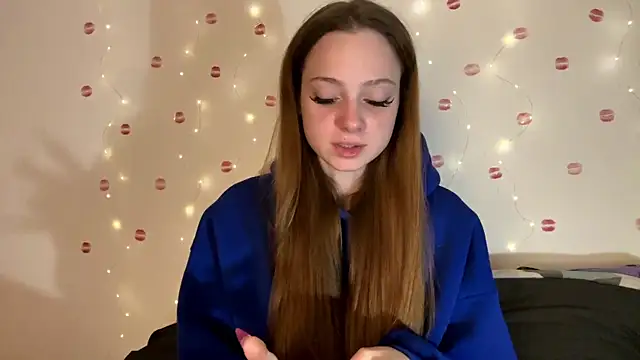 itskylieee online show from July 2026 09:29:02 AM