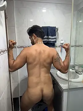 SantiagoMelendez online show from July 2026 03:54:02 AM