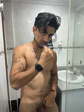 SantiagoMelendez online show from July 2026 06:55:02 PM