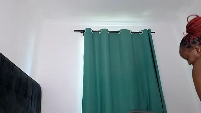 Fluffy Pillows online show from June 2026 07:10:01 AM