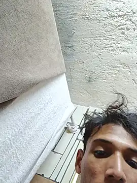Manueluuki online show from July 2026 07:07:01 AM