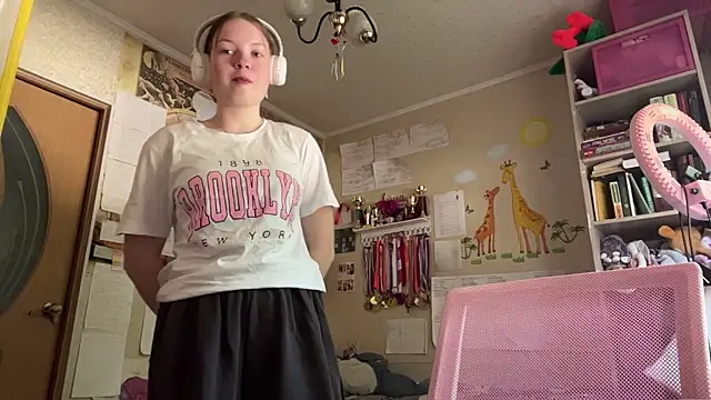 Aileyn online show from June 2026 08:18:02 AM