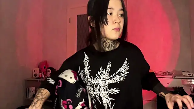 staryrose online show from June 2026 03:38:01 PM