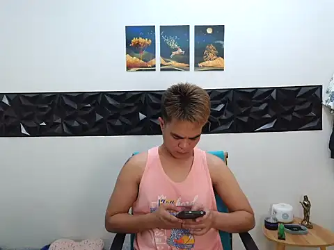 Snapshot of yourmikexxx chatting on July 2026 09:27:01 AM yourmikexxx online show from July 2026 09:27:01 AM
