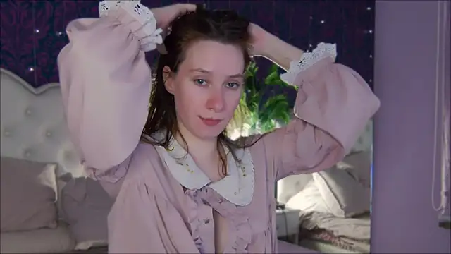 Niixi online show from June 2026 10:56:02 PM