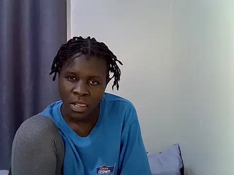 queen lola1 online show from July 2026 12:59:01 PM