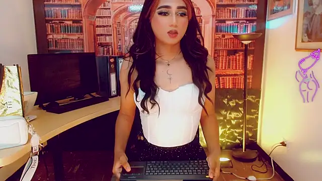 Kimberly Lopez online show from June 2026 03:27:02 AM