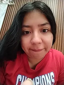 Amber Herrera online show from July 2026 12:23:01 PM