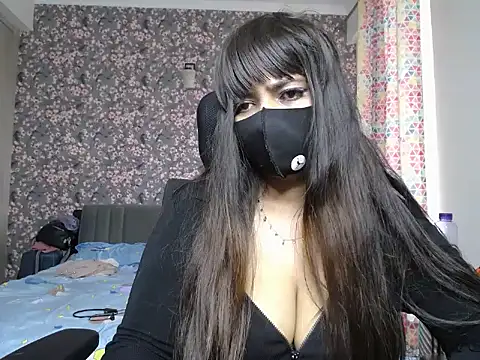 Snapshot of Goddess_Ruhii chatting on June 2026 12:32:02 AM Goddess Ruhii online show from June 2026 12:32:02 AM