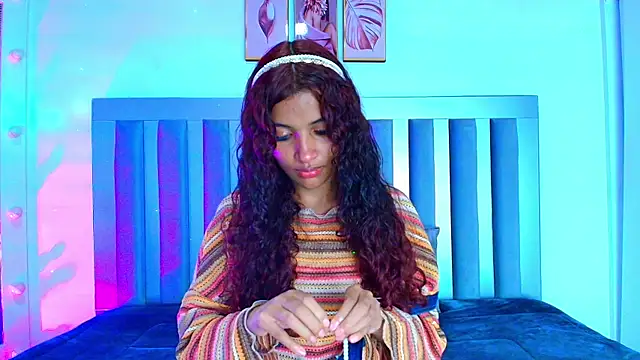 Aylin valerie online show from July 2026 07:38:02 PM