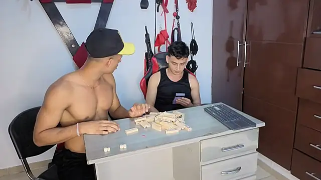 Nicolas AthleticBoy online show from June 2026 09:08:02 PM
