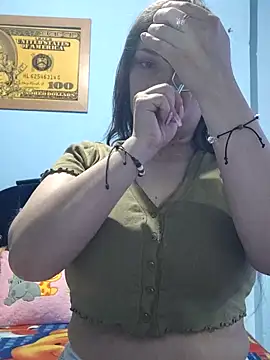 BIGTITS0 online show from June 2026 06:40:02 PM