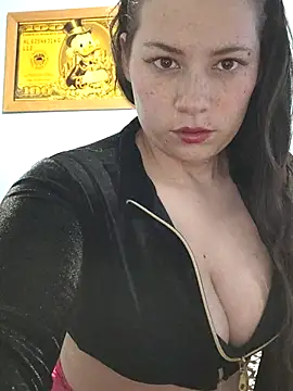 BIGTITS0 online show from June 2026 08:54:01 PM