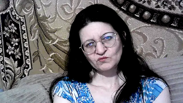 Dear Annet online show from July 2026 08:13:01 PM