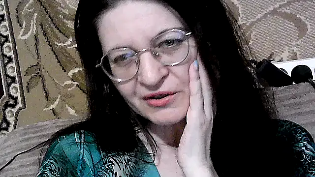 Dear Annet online show from July 2026 07:49:01 PM