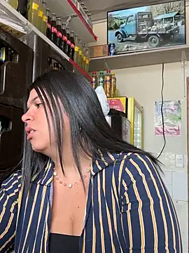 lia 20xx online show from July 2026 08:15:01 PM