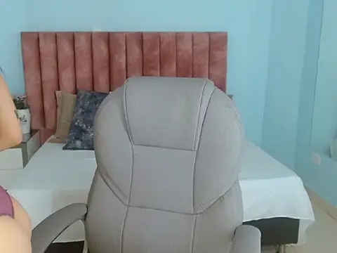 chloe durand1 online show from June 2026 08:07:02 PM