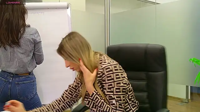 Snapshot of BabesGoWild chatting on February 2025 05:16:01 AM BabesGoWild online show from February 2025 05:16:01 AM